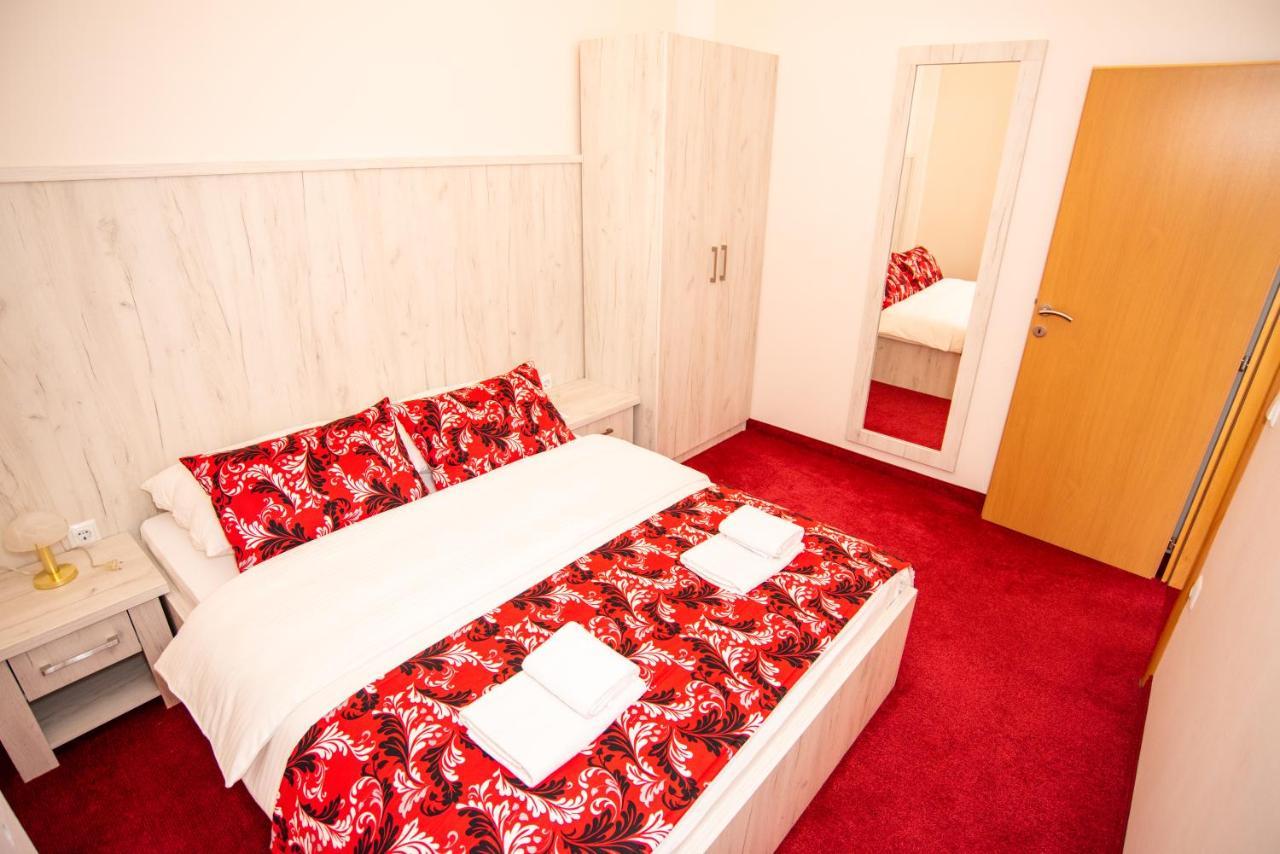 Hotel Villa Grande Bugojno Buitenkant foto