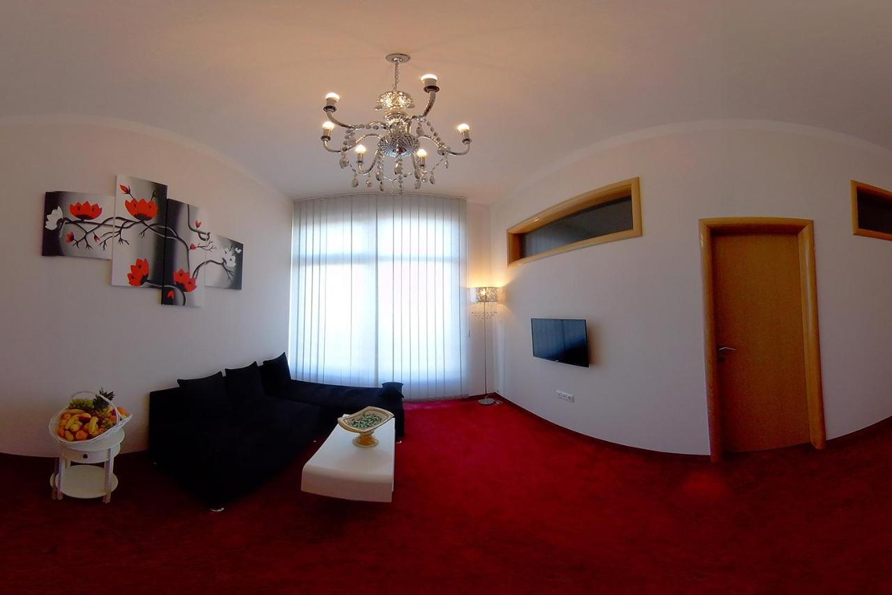 Hotel Villa Grande Bugojno Buitenkant foto