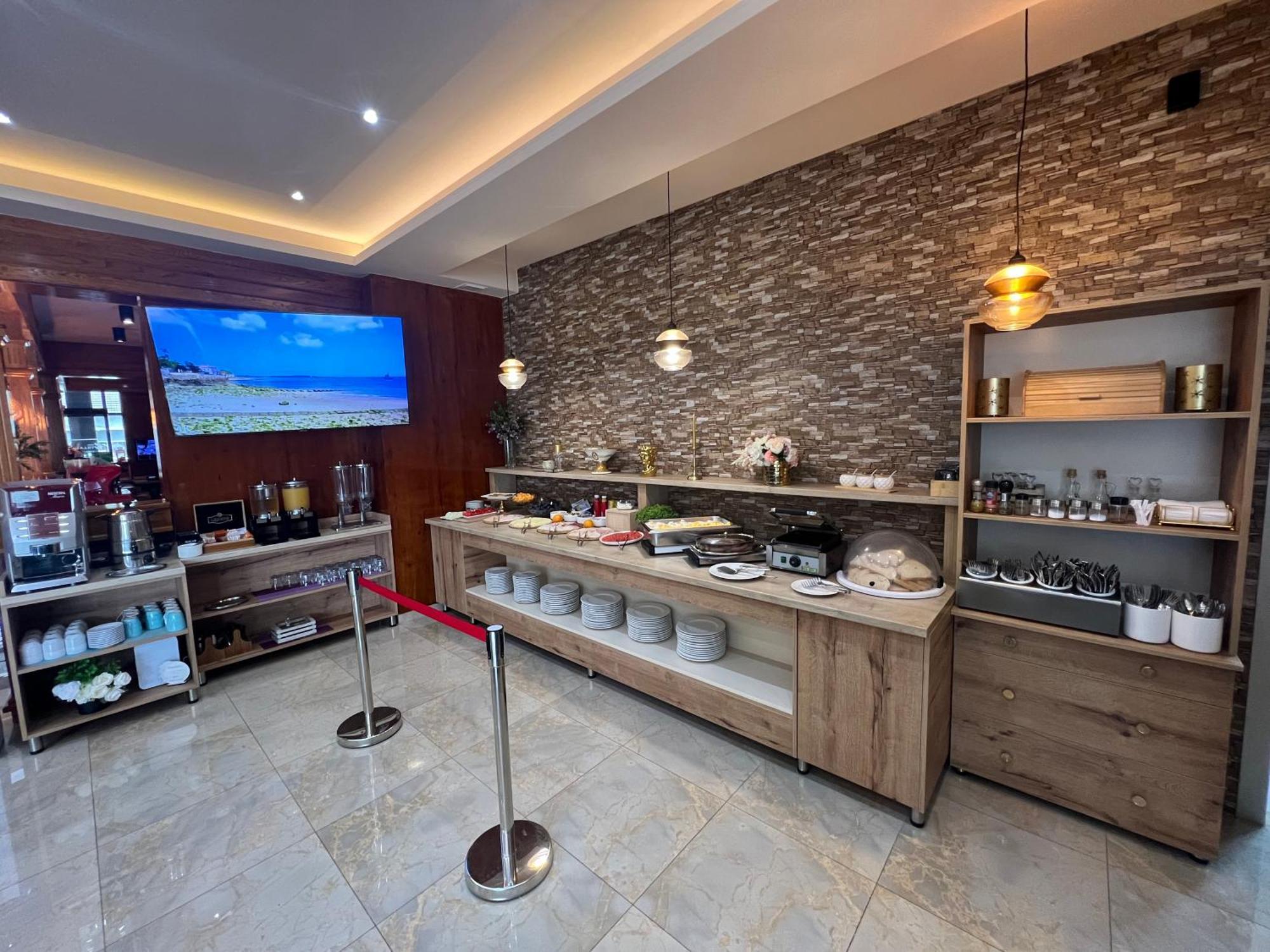 Hotel Villa Grande Bugojno Buitenkant foto